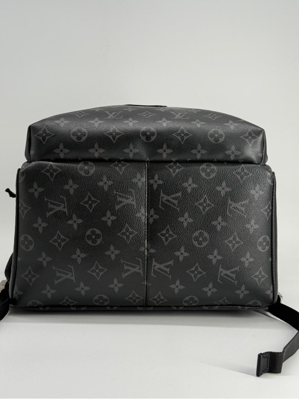 LOUIS VUITTON Discovery Backpack PM Monogram eclipse Noir