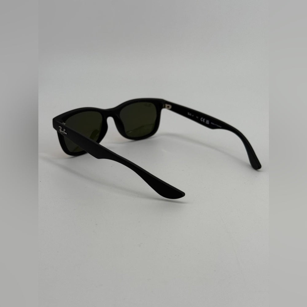 Ray-Ban Kids Sunglasses RJ 9052S 47-15 Black with Red Lenses