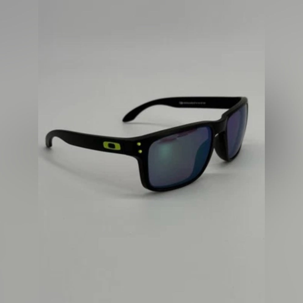 Oakley Holbrook OO9102-A155 Black Polarized Sunglasses 57-18