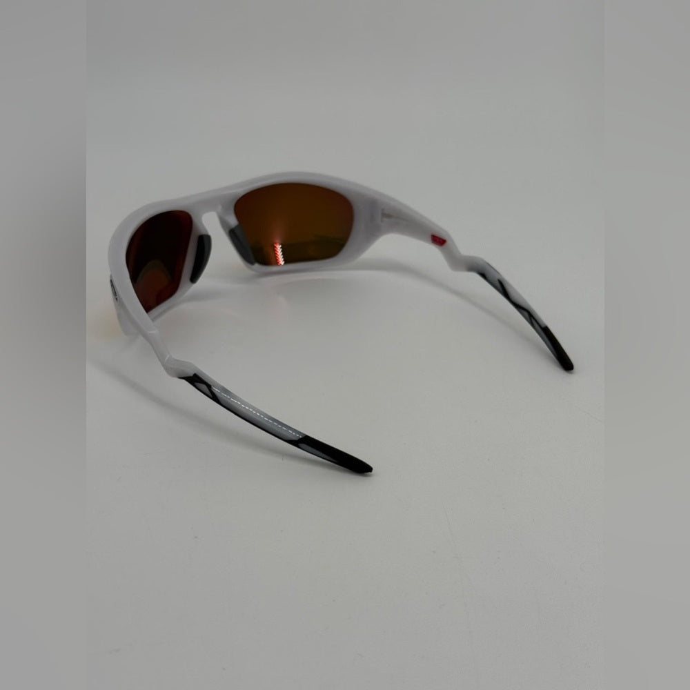 Oakley 009431 Lateralis Matte Vapor Frame/ Prizm Ruby Polarized Lense Sunglasses