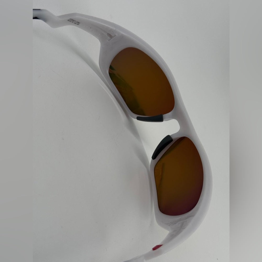 Oakley 009431 Lateralis Matte Vapor Frame/ Prizm Ruby Polarized Lense Sunglasses