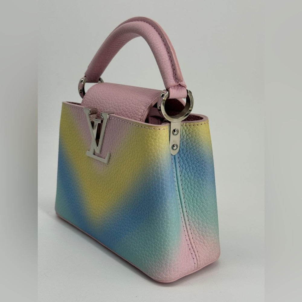 Louis Vuitton Capucines Mini Shoulder Bag