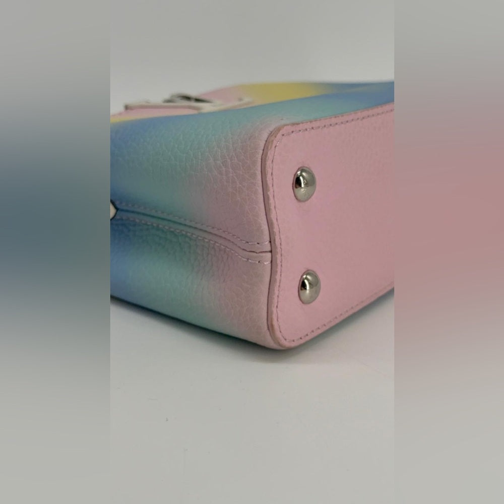 Louis Vuitton Capucines Mini Shoulder Bag