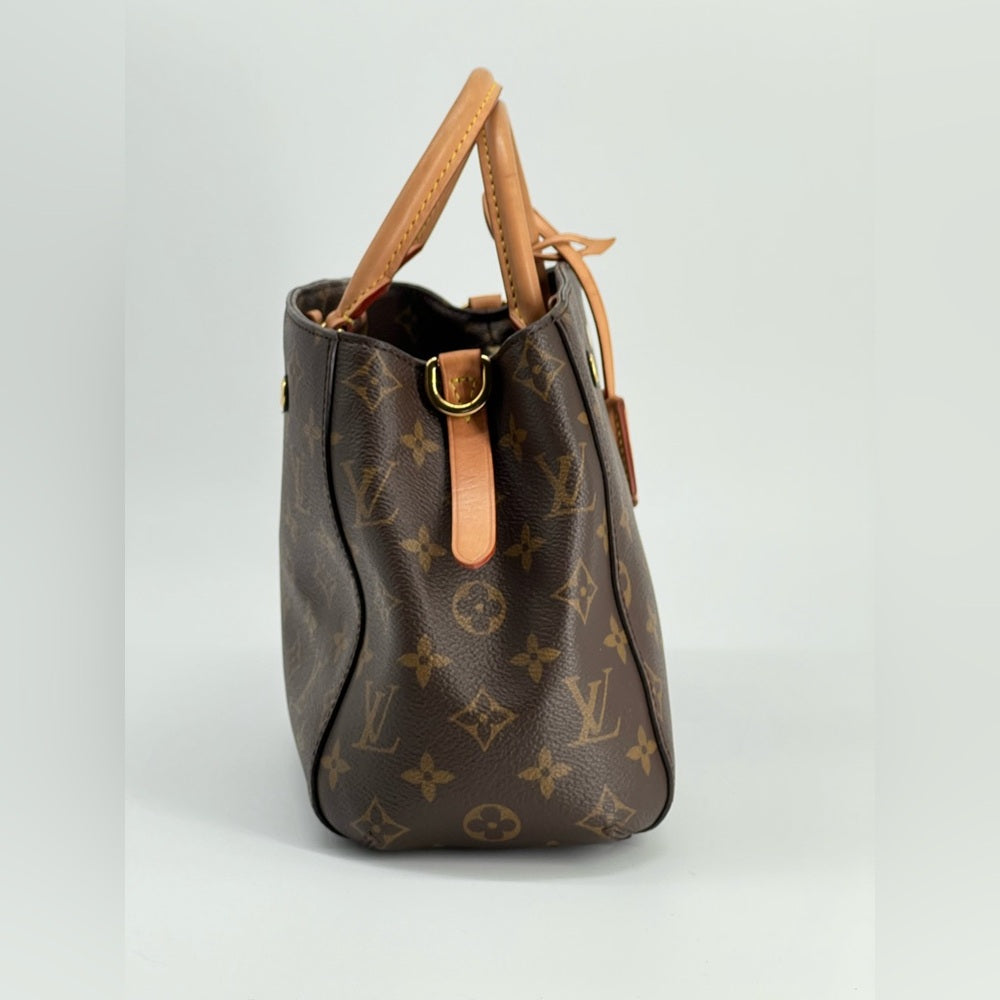 Louis Vuitton Montaigne BB Monogram Canvas Handbag