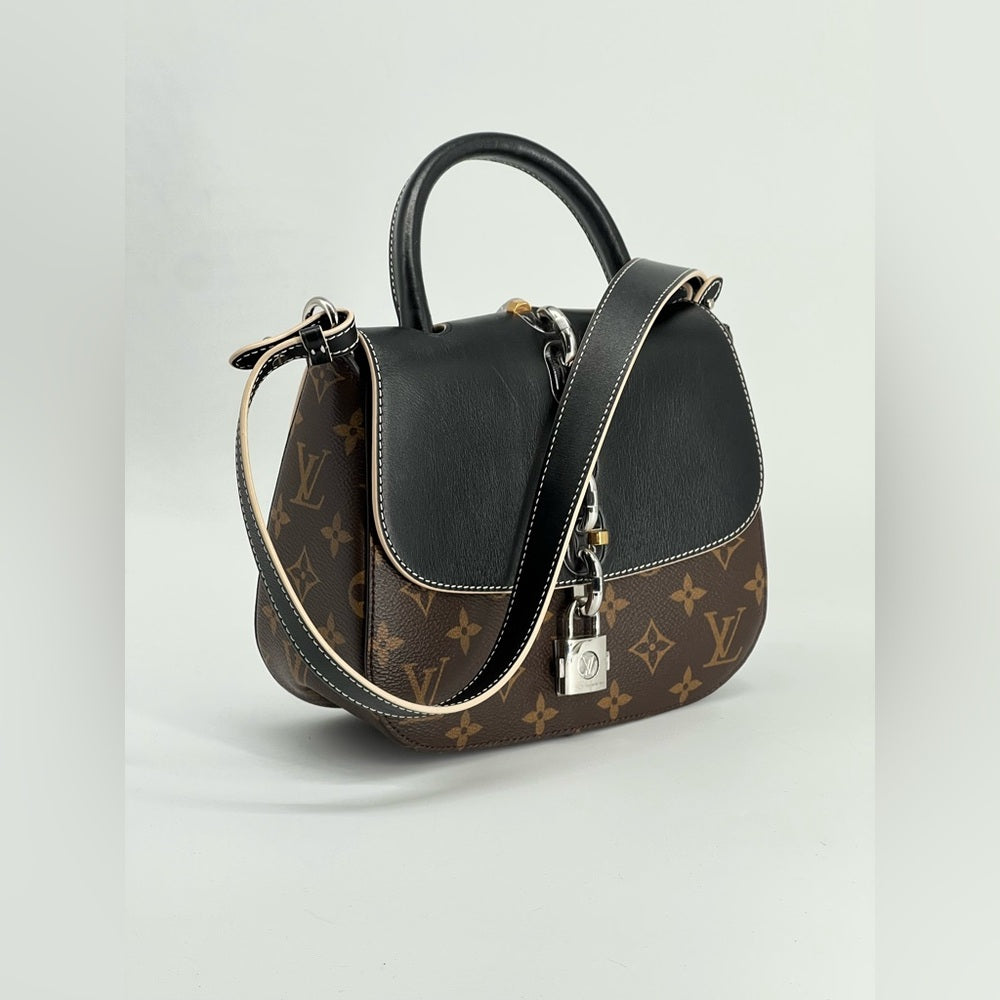 Louis Vuitton Chain PM in Noir Black Monogram Canvas Shoulder Bag