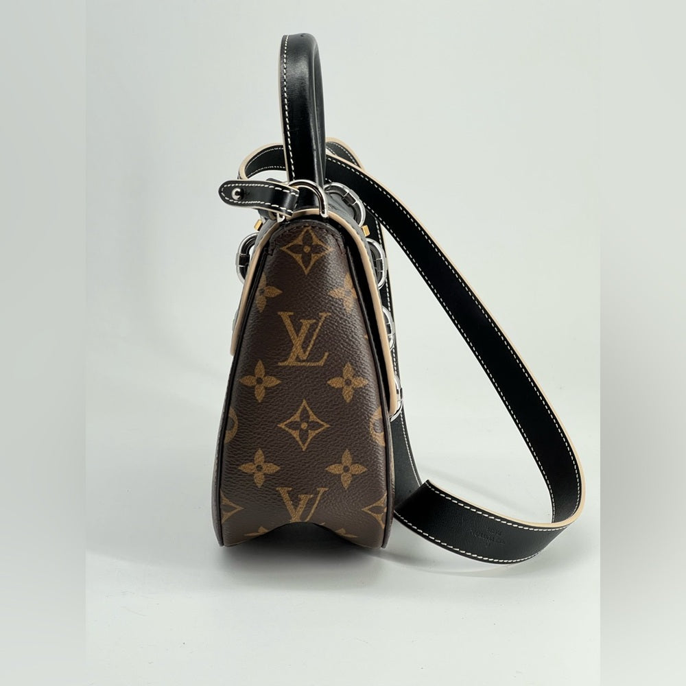 Louis Vuitton Chain PM in Noir Black Monogram Canvas Shoulder Bag
