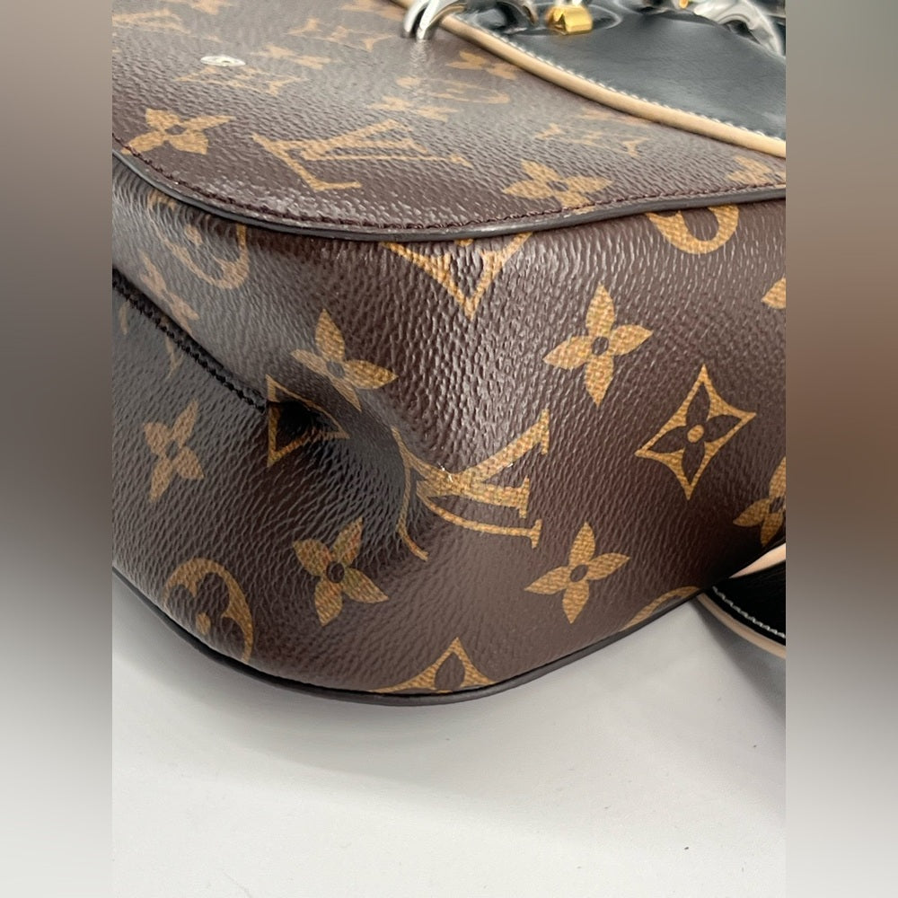 Louis Vuitton Chain PM in Noir Black Monogram Canvas Shoulder Bag