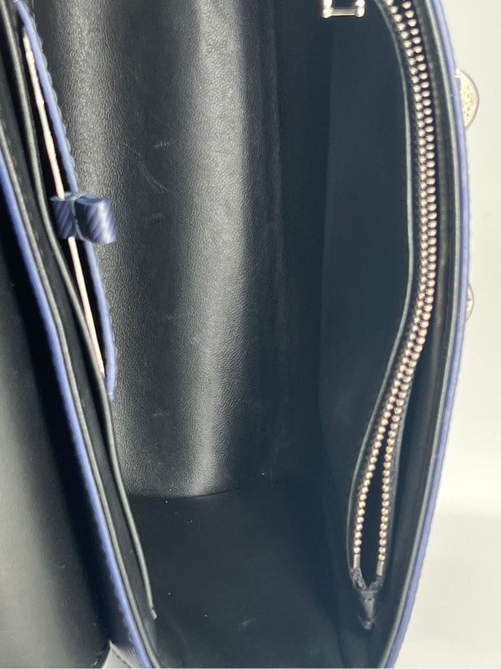Louis Vuitton Epi Twist MM Blue Shoulder Bag Silver Hardware
