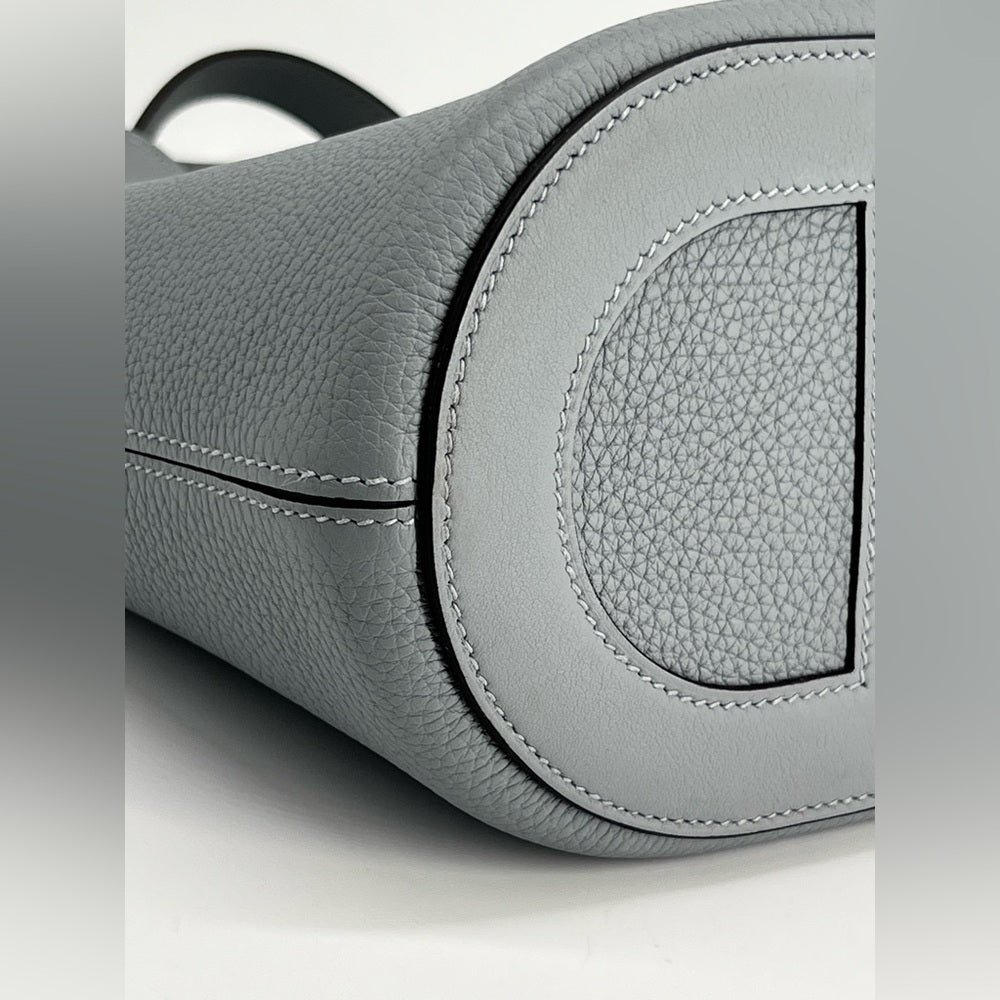 Hermès In-the-Loop 18 Gris Pantin with Palladium HW Handbag 2025