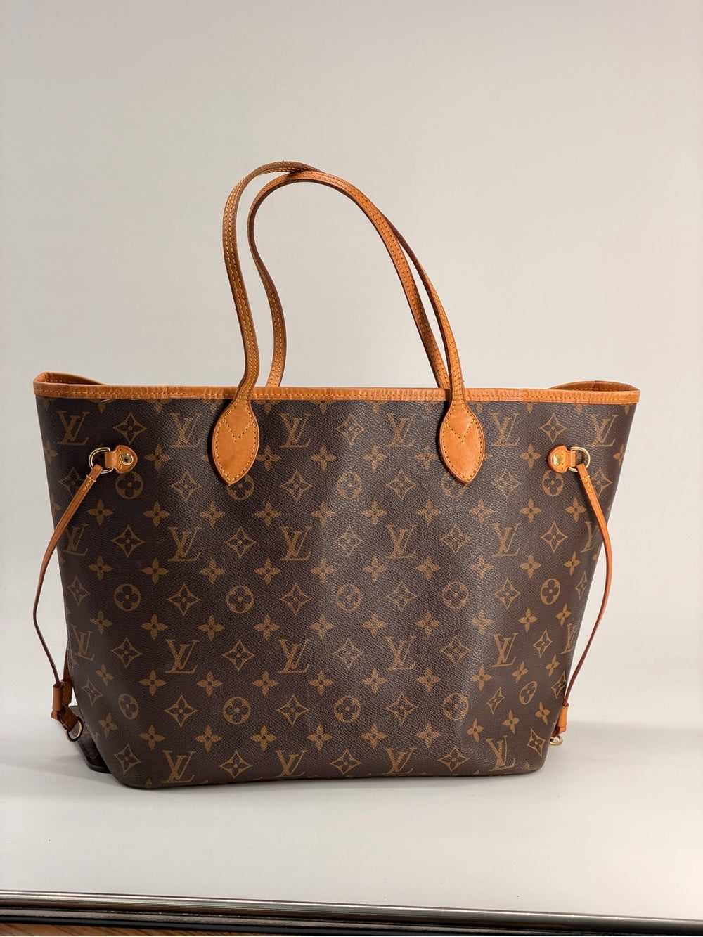 Louis Vuitton Neverfull Tote MM Brown Canvas Monogram Bag with Pouch