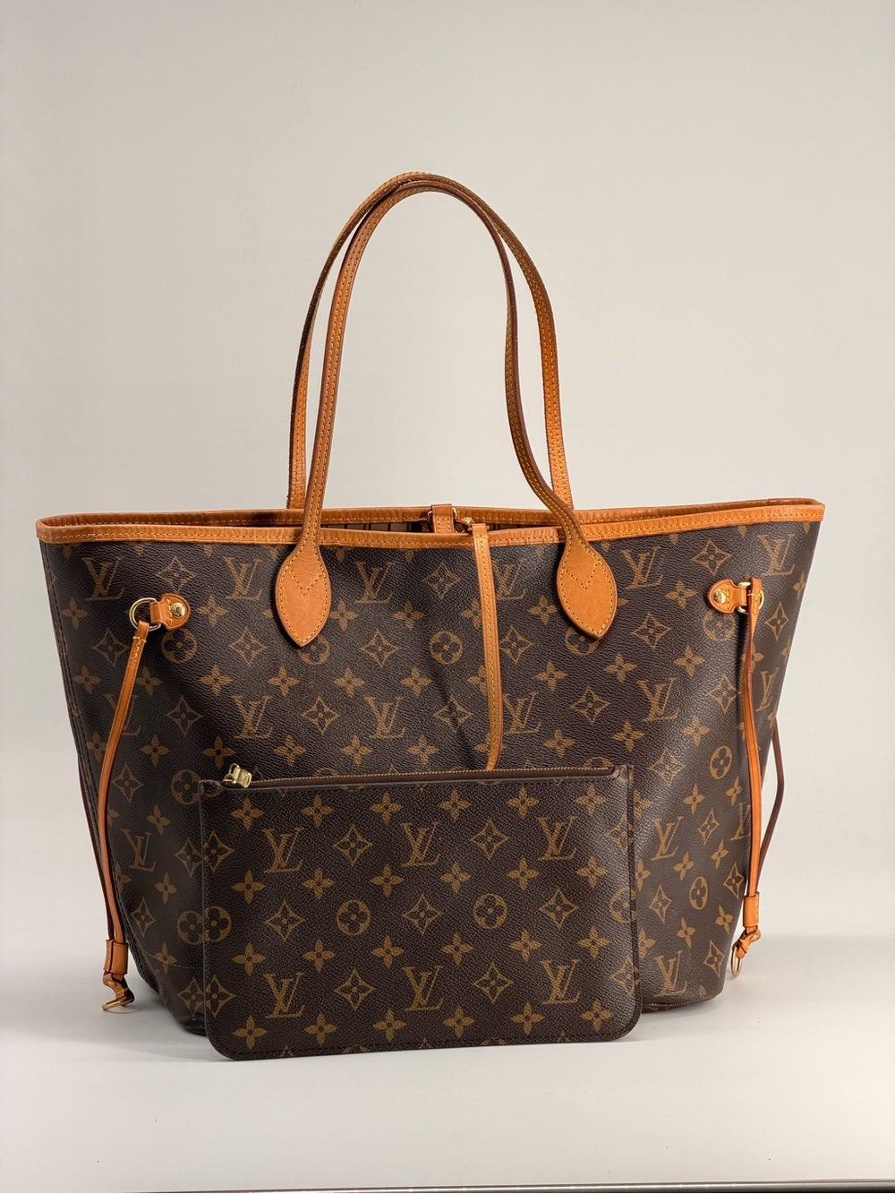 Louis Vuitton Neverfull Tote MM Brown Canvas Monogram Bag with Pouch