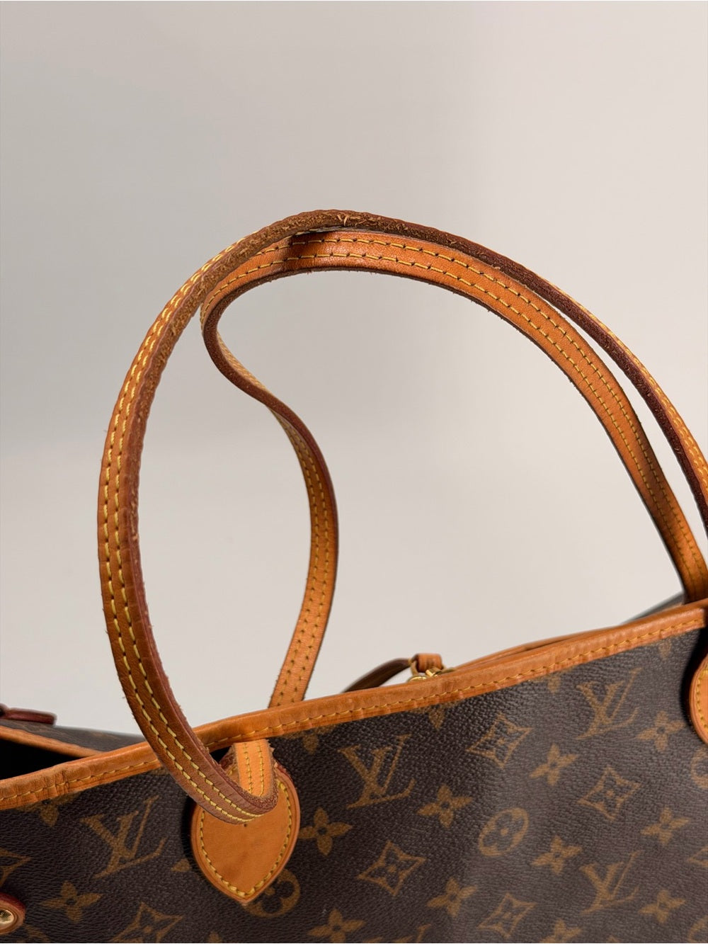 Louis Vuitton Neverfull Tote MM Brown Canvas Monogram Bag with Pouch