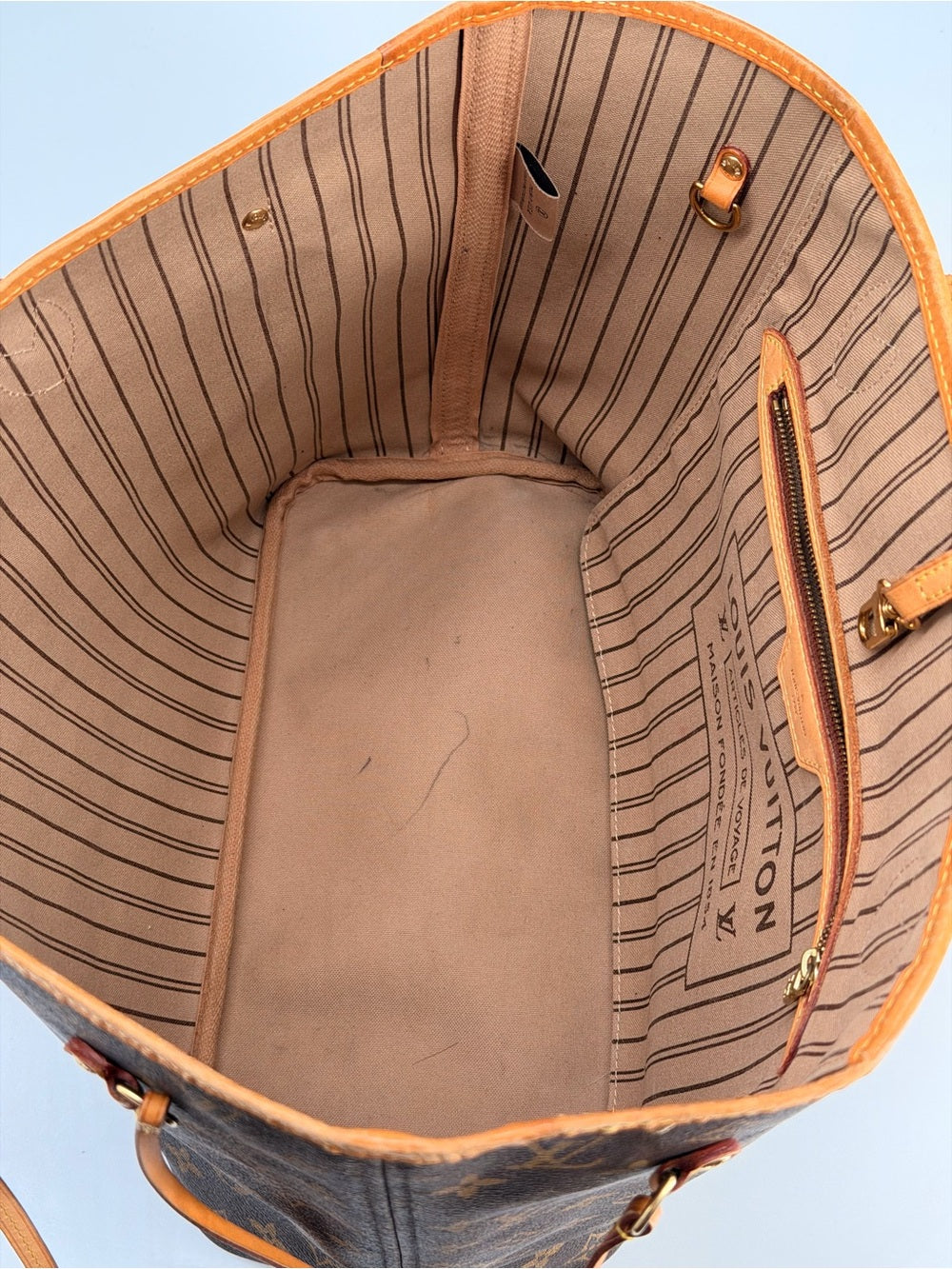 Louis Vuitton Neverfull Tote MM Brown Canvas Monogram Bag with Pouch