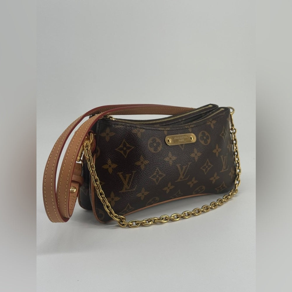 LOUIS VUITTON Liv Monogram Pochette Shoulder bag