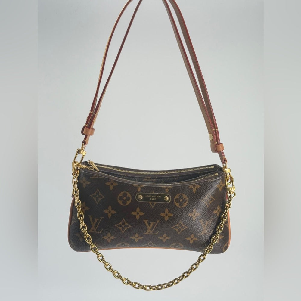 LOUIS VUITTON Liv Monogram Pochette Shoulder bag