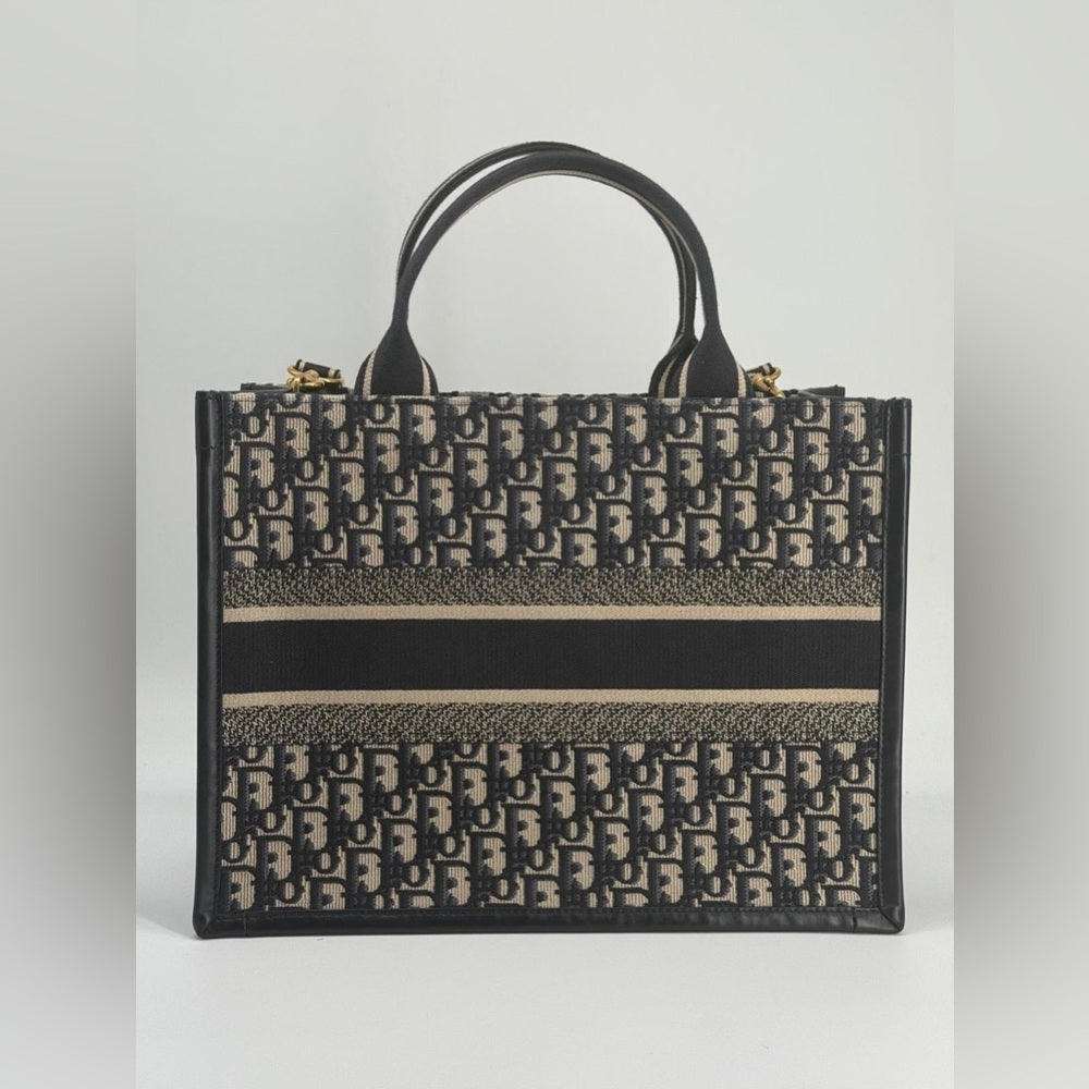 Dior Medium Book Tote Blue Dior Oblique Embroidery and Calfskin Handbag