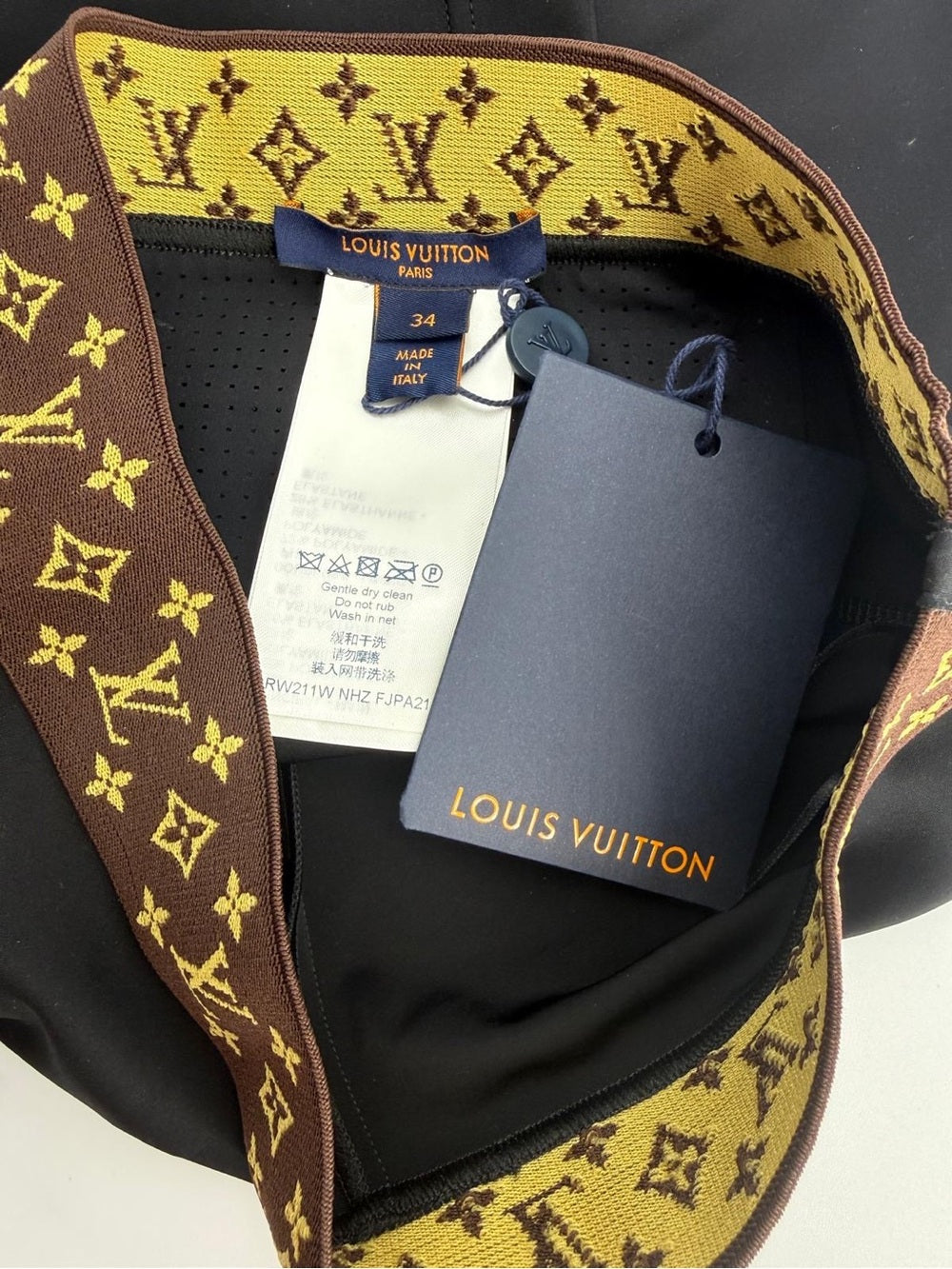 Louis Vuitton Cycling Shorts with Monogram Belt BLACK Size 34 XS