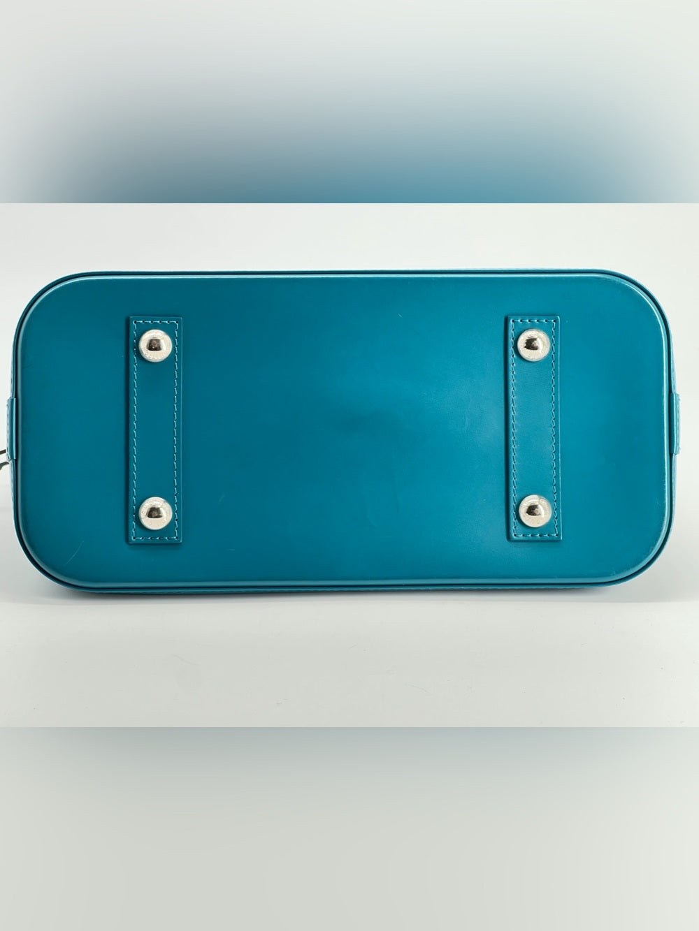Louis Vuitton Epi Alma PM Hand Bag Blue