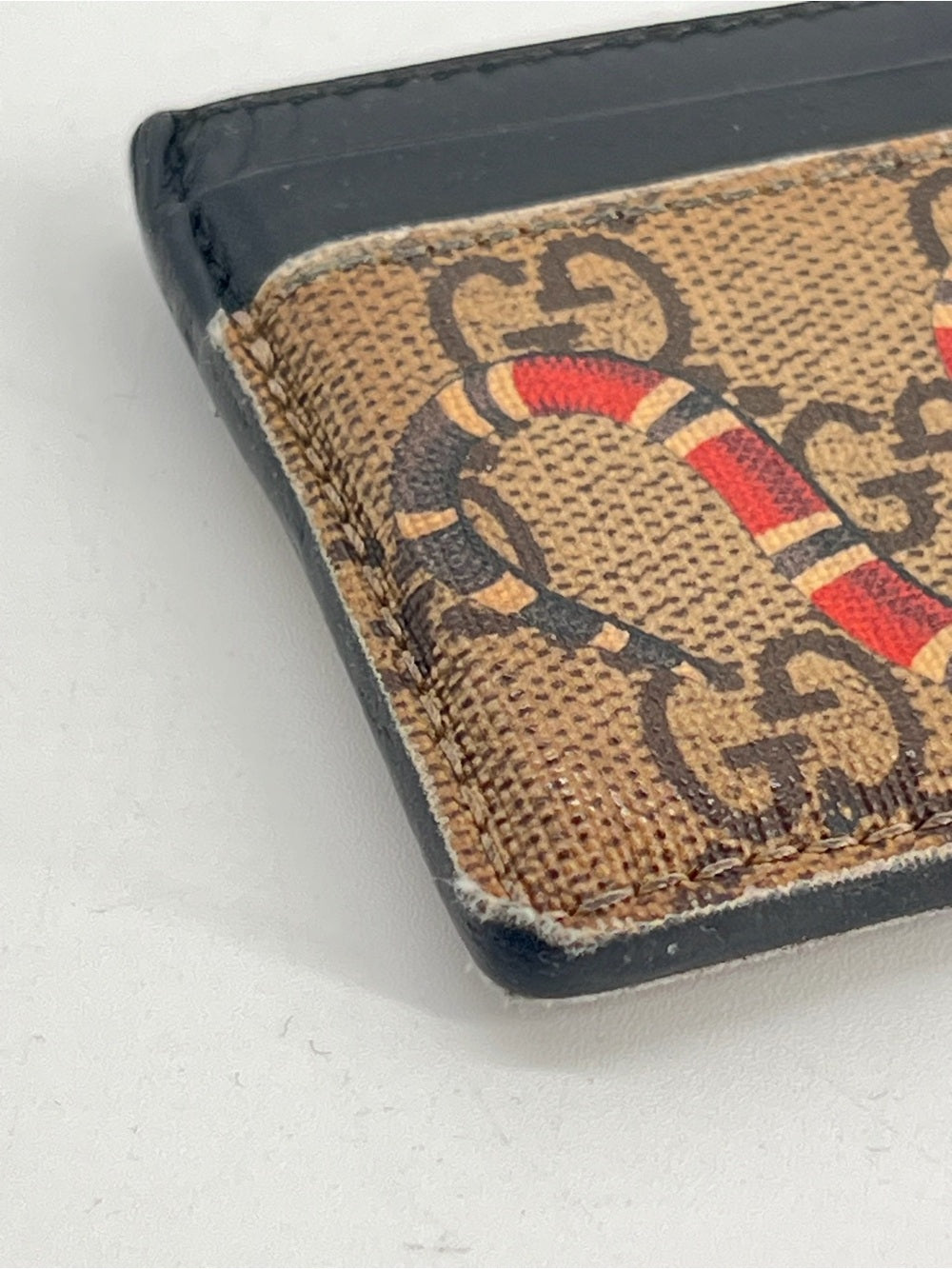 Gucci Kingsnake GG Supreme Brown Canvas Card Holder