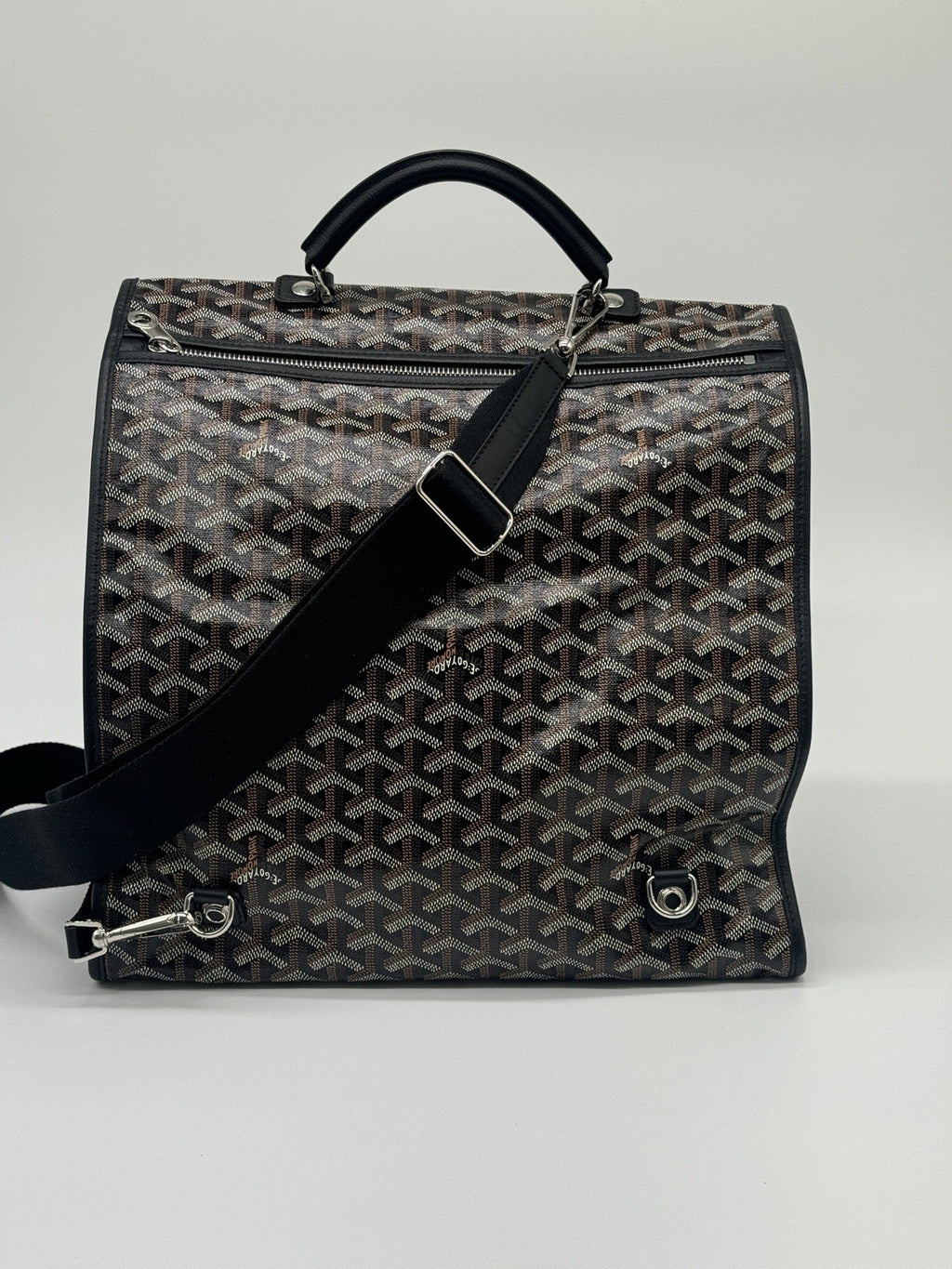 Goyard Saint Leger Backpack Black Monogram Canvas — view 2