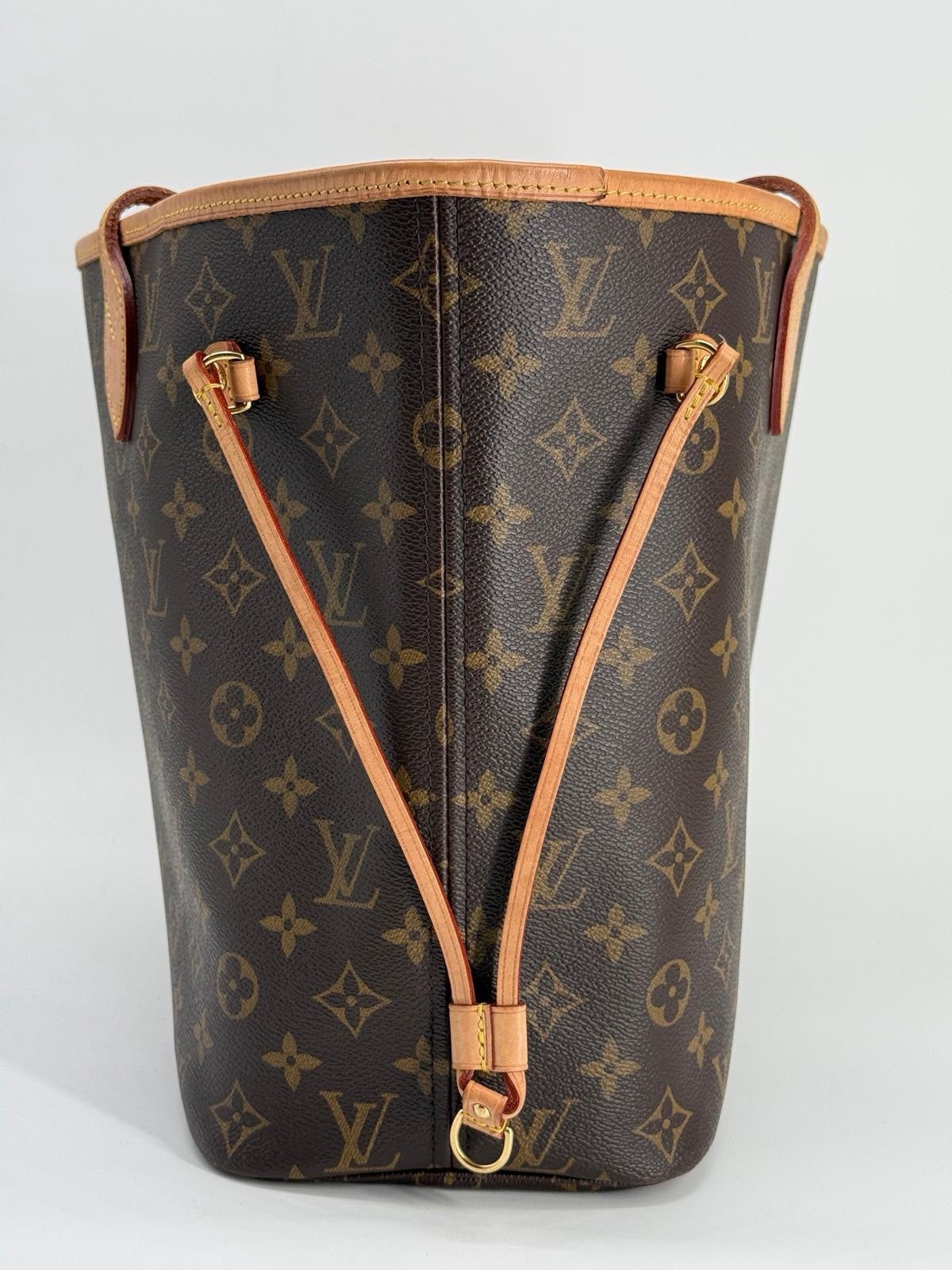 Louis Vuitton Neverfull Tote MM Brown Canvas Monogram Bag — view 5