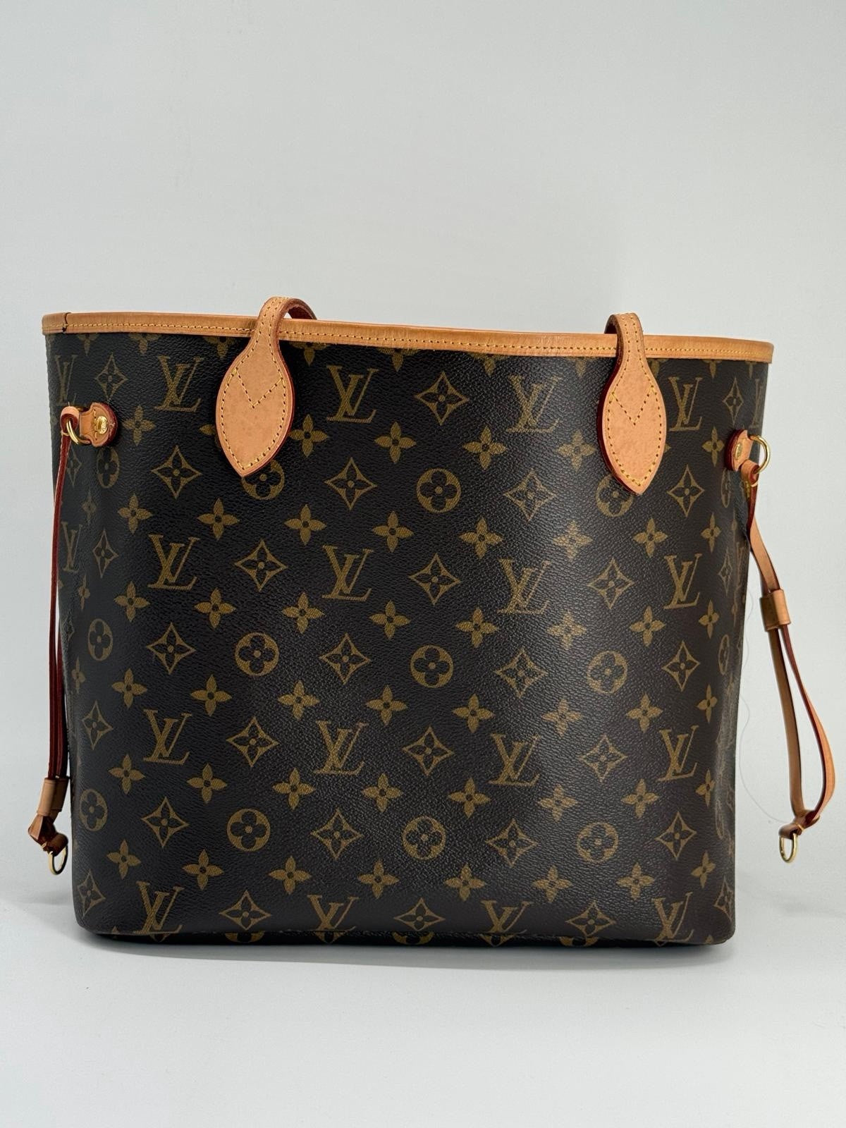 Louis Vuitton Neverfull Tote MM Brown Canvas Monogram Bag — view 4