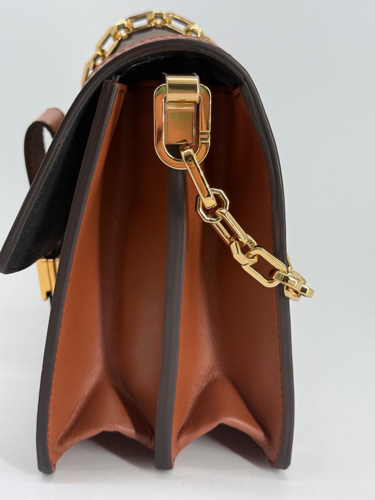 Louis Vuitton Dauphine Shoulder Bag Reverse Monogram Canvas MM — view 6