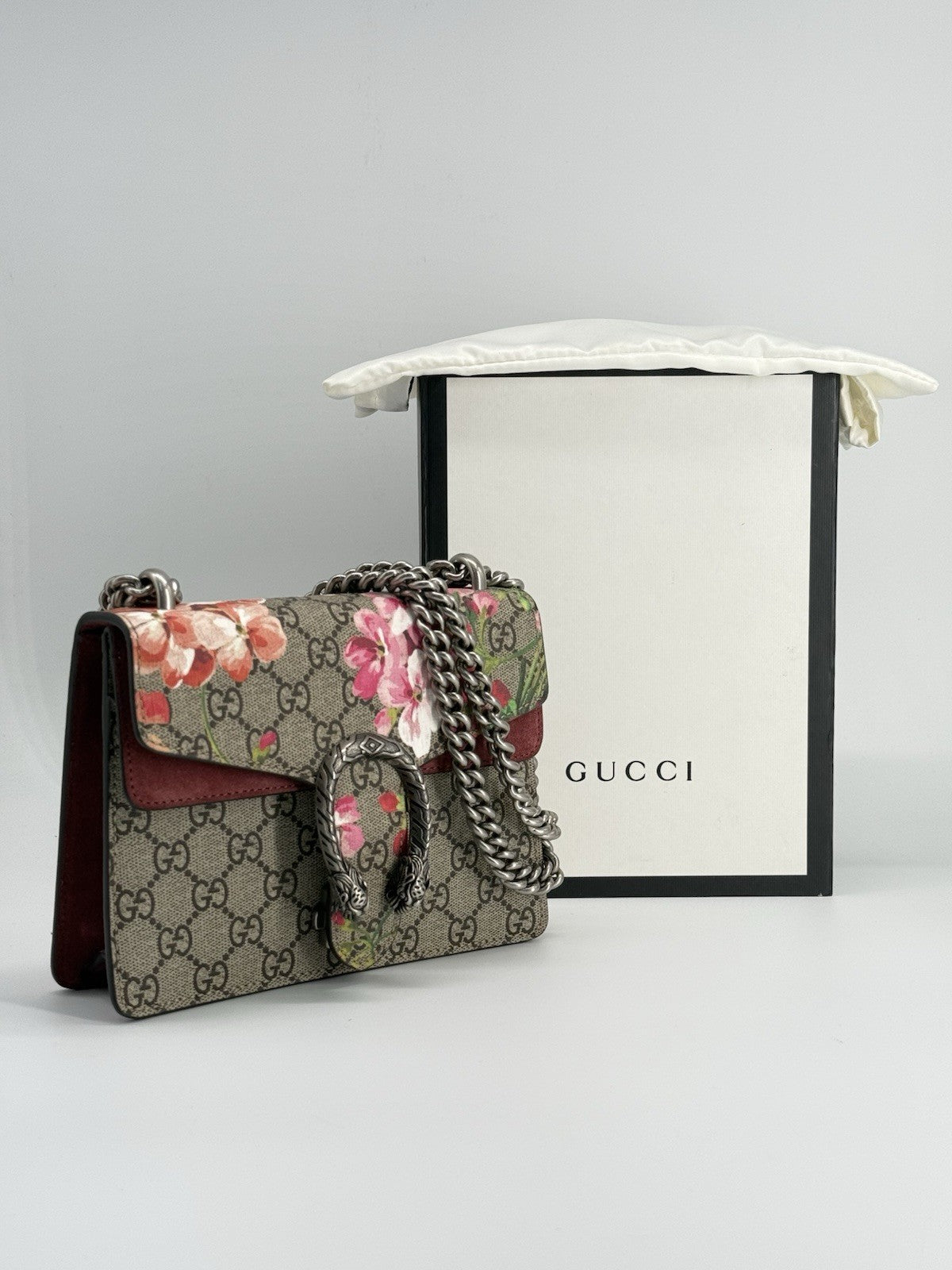 Gucci Blooms Mini Dionysus Shoulder Bag in Beige Canvas — view 1