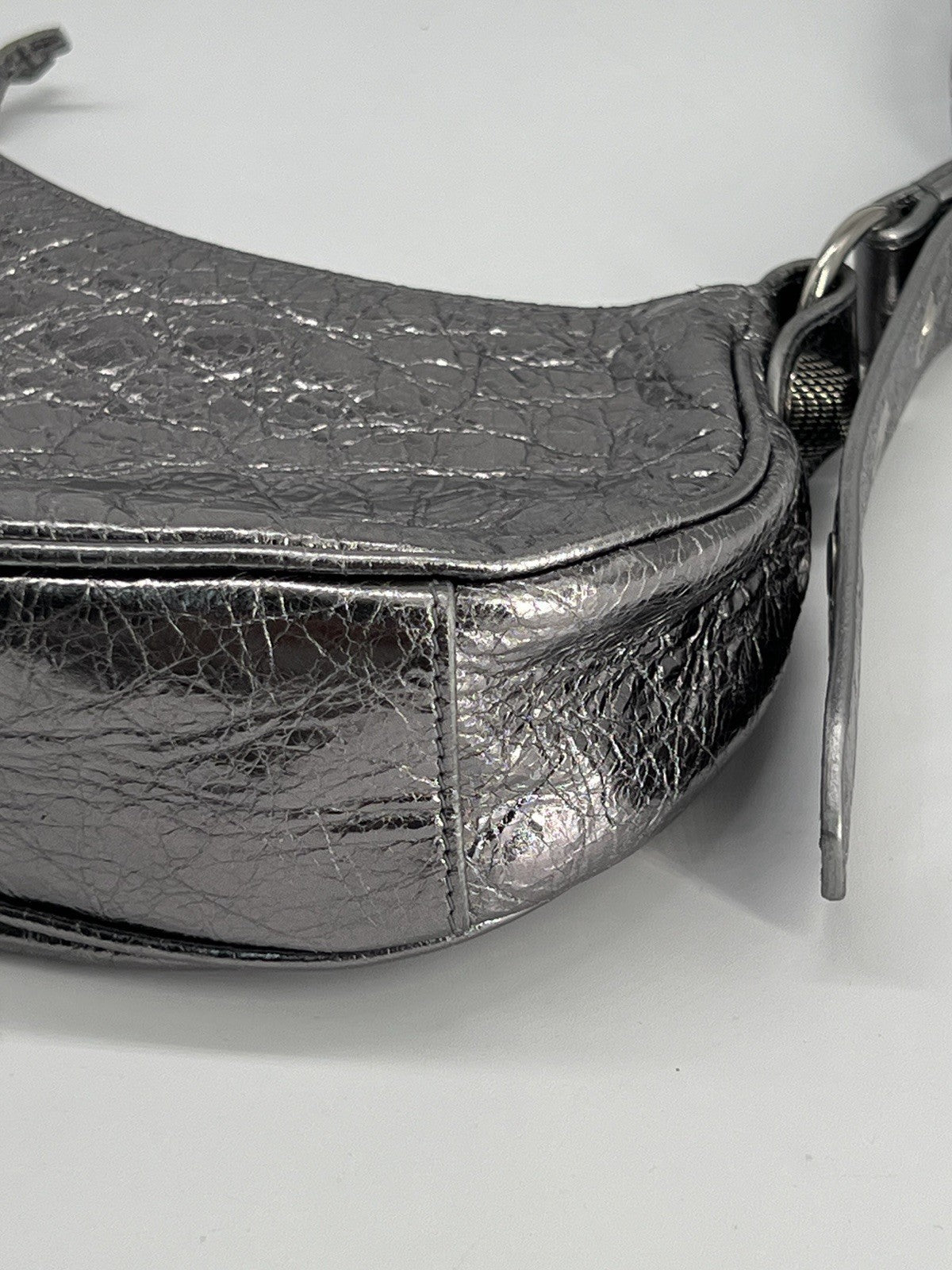 Balenciaga Le Cagole  Silver Leather Shoulder bag P235399670 — view 5