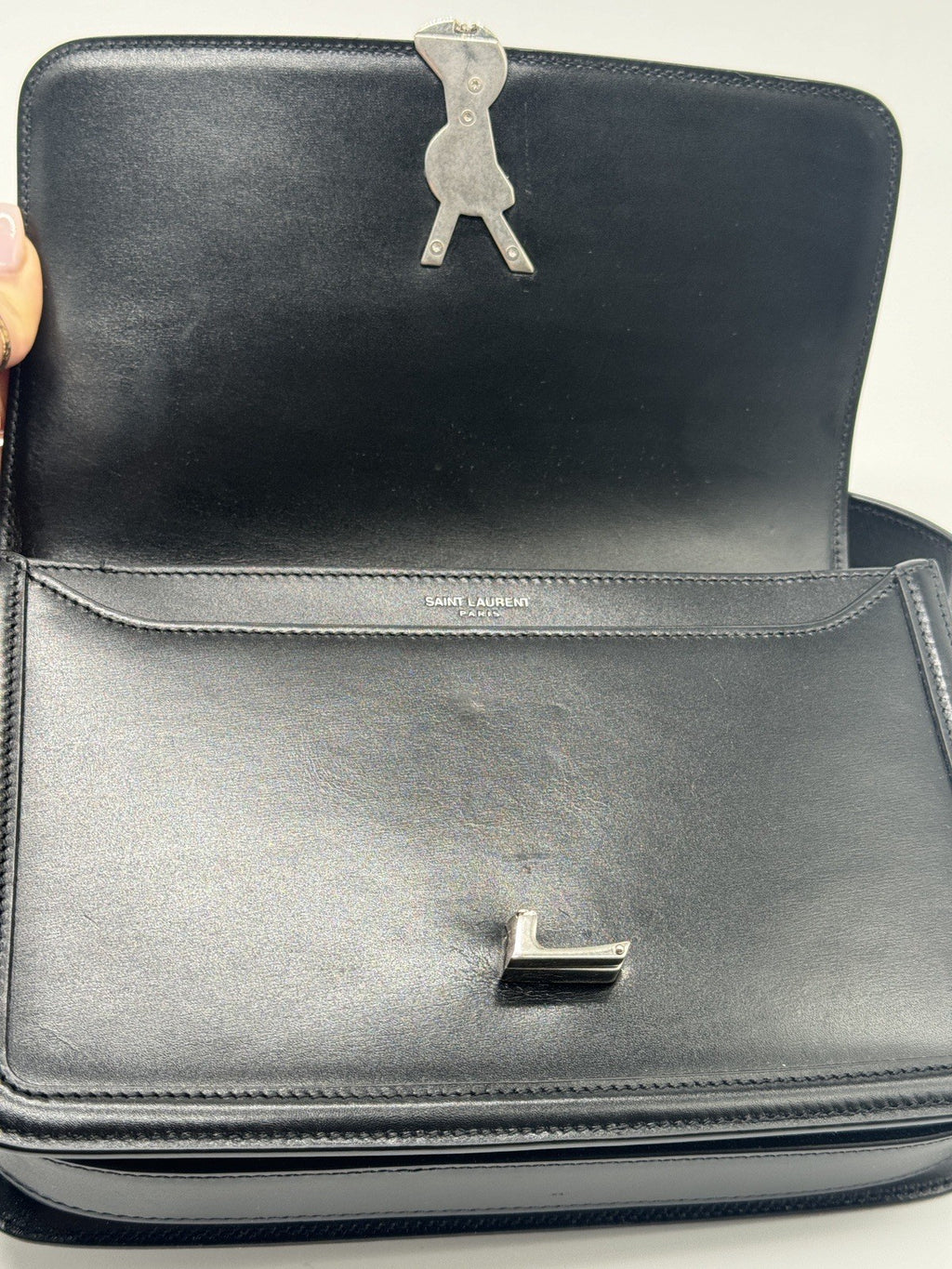 Saint Laurent Solferino  Medium Black Leather Shoulder Bag 2023 — view 7