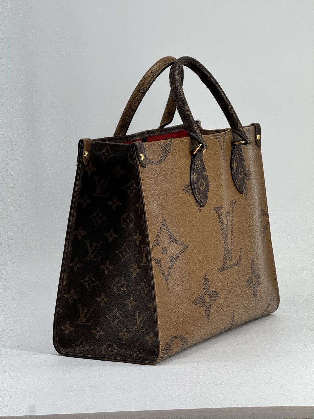 Louis Vuitton On The Go Tote MM Brown Monogram Reverse Leather Shoulder Bag — view 5