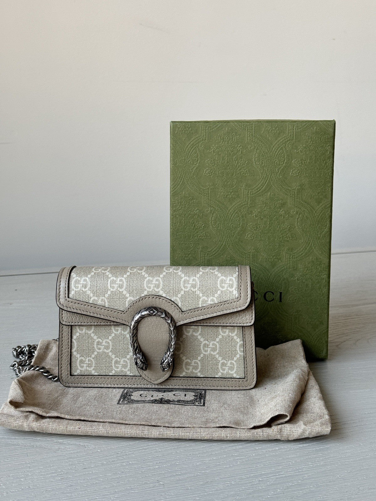 Gucci Supreme Dionysus Super Mini Shoulder Bag Beige — view 2