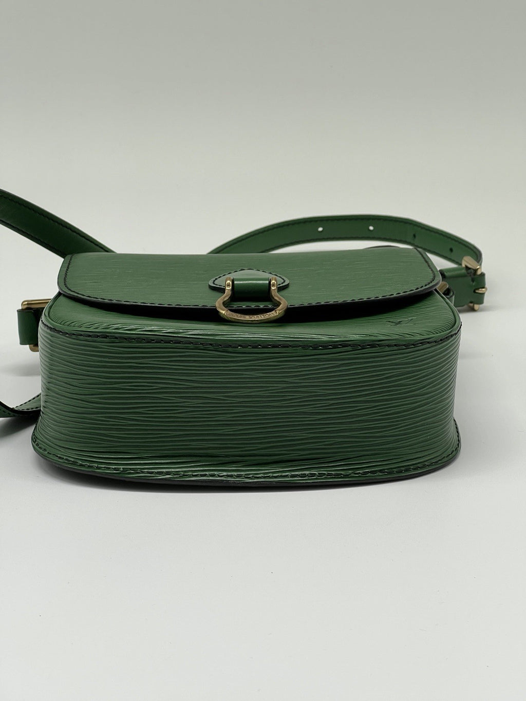 Louis Vuitton Epi Saint Cloud PM Vintage Green Shoulder Bag — view 6